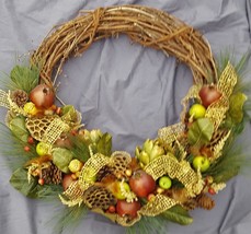 Beautiful Natural Fruit &amp; Abundance Holiday Wreath - Vgc - Larger Size - Pretty - £39.89 GBP