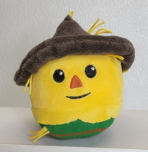 Hallmark Fluffballs Christmas Ornament Wizard of Oz Scarecrow Plush Ball - $191.91 MXN