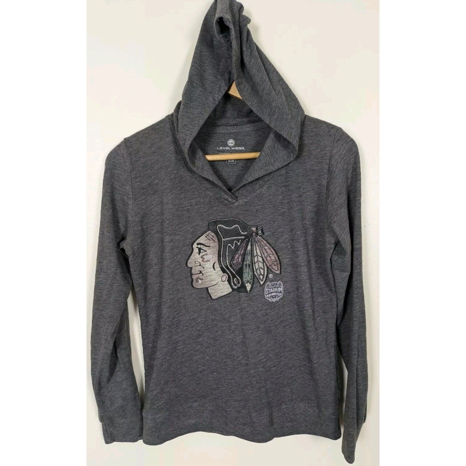Chicago Blackhawks Women&#39;s Medium M Grey Long Sleeve Hooded Tee NHL Leve... - $14.52