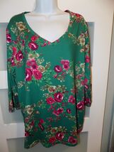 The Pioneer Women Emerald Green Floral Print Shirt Size XXXL Women's - $13.50