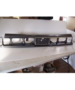 ELECTRA PARK AVE TAILLIGHT TRUNK VALANCE FILLER REAR HEADER TRIM PANEL O... - $6,373.57 MXN