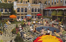 Atlantic City New Jersey Hotel Traymore Patio~Sunburst Umbrella Postcard 1948 - £4.33 GBP