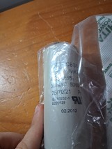 881515 HITACHI CAPACITOR 40UF , 450V AC 50/60HZ - $34.64
