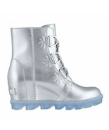 Disney x Sorel Youth Joan of Arctic Wedge Frozen Boots Pure Silver Size 5 - $74.24