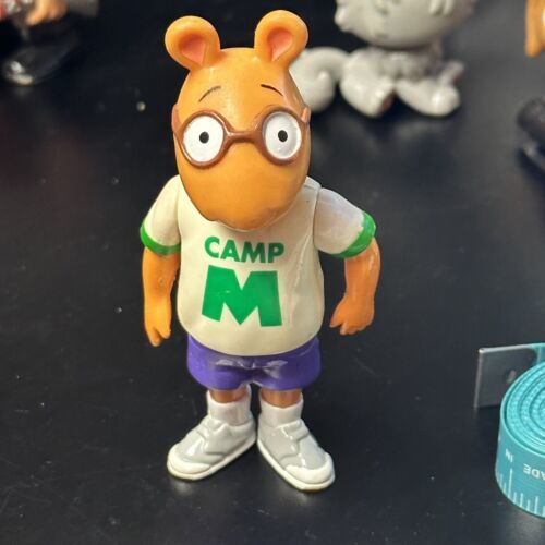 Primary image for 1996 Arthur Figure Marc Brown Hasbro 4" White Camp M Shirt F