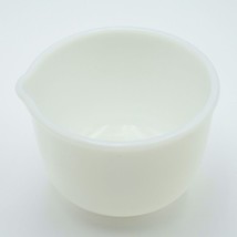 Anchor Hocking Anchorwhite Milk Glass 6.5&quot; Mixing Bowl with Spout for Su... - $25.84