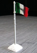 MARX LOT Battleground Civil War Alamo Daktari Flag Pole Bases Tin Flags ... - £35.37 GBP