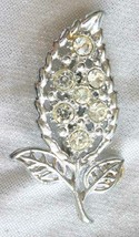 Elegant Crystal Rhinestone Silver-tone Leaf Brooch 1950s vintage 2 3/8&quot; - £9.71 GBP
