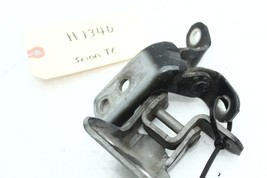 2005-2010 SCION TC FRONT RIGHT PASSENGER DOOR UPPER AND LOWER HINGE H1340 image 13