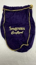 Seagram&#39;s Crown Royal Purple Felt Bag Gold Stitching Drawstring 9&quot; Medium - $180.99 MXN
