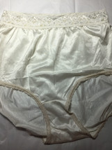 sz Large Vintage HANES HER WAY Nylon Lace Trim Women&#39;s XDress Panties 32... - £11.34 GBP
