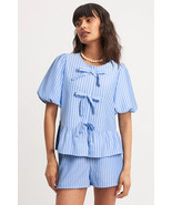 Sky Blue Striped Bowknot Detail Puffy Sleeve Top and Shorts 2Pcs Set - €23,08 EUR Sky Blue Striped Bowknot Detail Puffy Sleeve Top and Shorts 2Pcs Set - €23,08 EUR