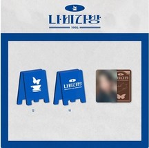 Whee In MAMOO &#39;BIRTHDAY CAFE &#39;BIRTHDAY CAFE&#39; Official CRYL MINI SIGN CLIP - $19.97