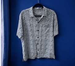 Tommy Bahama Mens Short Sleeve Button Down Shirt 100% Viscose white Blue... - $23.75