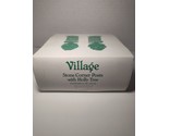 Dept 56 VILLAGE STONE CORNER POSTS WITH HOLLY TREE #52649- RETIRED - $279.91 MXN