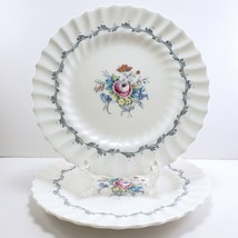 Royal Doulton The Chelsea Rose Salad Plates 8.25" Set of 2 - £12.60 GBP