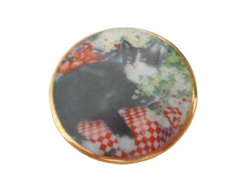 Cat Pin Brooch black and white Kitten Round Gold trim Floral granny core - $194.65 MXN