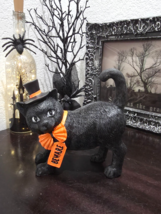 Halloween Vintage Style Black Cat Hocus Pocus Resin Tabletop Statue Figu... - $21.77