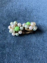 Vintage Faux Pearl Cluster Clip On Earrings Made In Japan green and white - £22.00 GBP