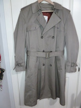 London Towne  Trench Coat Sz 42 Reg w lining + extra lining for colder w... - $49.49