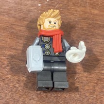 Thor w/red scarf LEGO minifigure 2021 Marvel Advent Calendar 76196  - £10.11 GBP