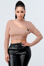Lux Sweater Rib Cutout Mock Neck Crop Top - €32,48 EUR