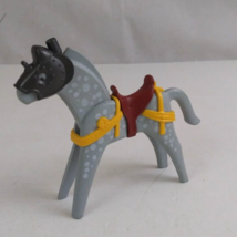 Vintage 1974 Geobra Playmobil Gray &amp; White Horse With Accessories 4&quot; Figure (G) - £7.58 GBP