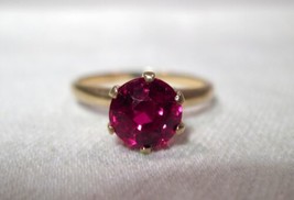 Vintage 10K Yellow Gold Red Glass 6 Prong Set Ladies Ring Size 5 1/4 K094 - £114.74 GBP