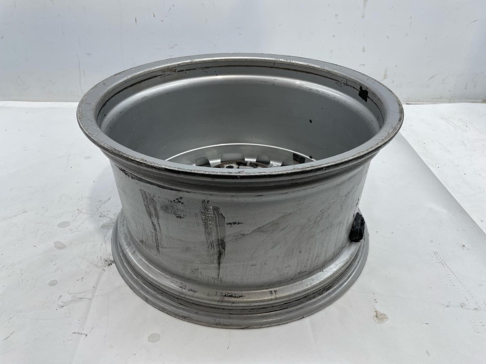 2014-2017 Maserati Quattroporte 19'x10' Rear Rim W/ Center Cap Curb Rash OEM Item image 7