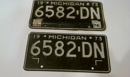 1973 MICHIGAN STATE LICENSE PLATES MATCHED SET 6582-DN FORD CHEVY PONTIA... - $19.55