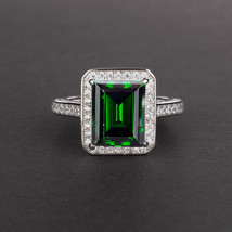 3Ct Green Emerald &amp; Diamond Halo Bridal Engagement Ring In 14K White Gold Finish - £98.87 GBP