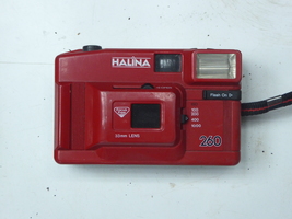 Haking :  Halina 260 (Red) - Camera - (SB9) - £7.84 GBP