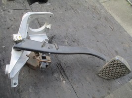 2004 330CI Pedal Brake/Clutch 450381 - £77.10 GBP