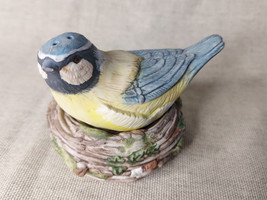 Vintage Bastin Ceramic Blue Tit Bird On Nest Salt &amp; Pepper Shakers Set - $23.62