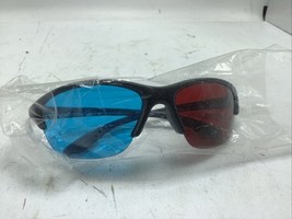Professional Plastic Framed 3-D Anaglyph Red / Blue 3-D Glasses New Adul... - $9.99