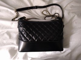 NWOT Quilted Faux Leather Crossbody Bag in Black - £27.52 GBP