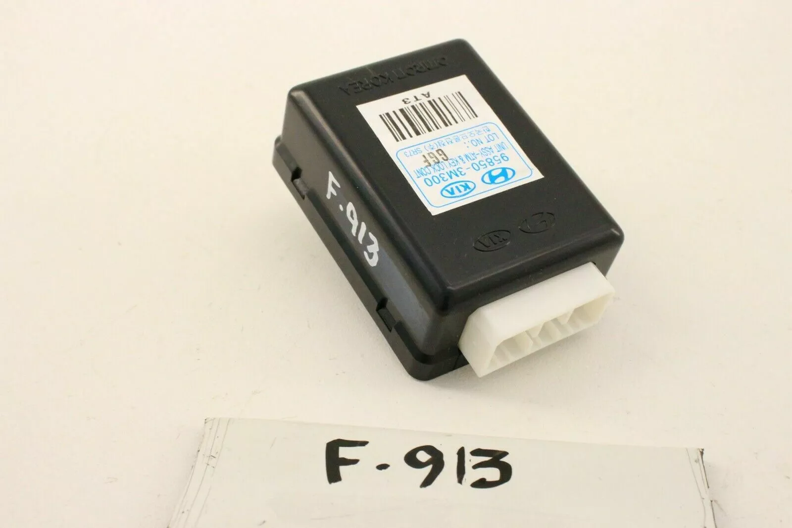 New OEM Hyundai Key Interlock Control Module 2009-2011 Genesis 95850-3M300 - £48.85 GBP