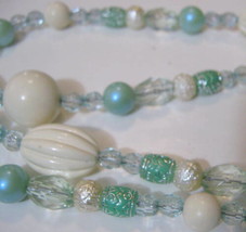 Green Cream Face Mask Necklace Masklace 34” Multi Size Bead Lanyard Handmade N - £6.64 GBP