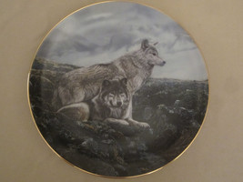 Wolf Collector Plate Above Timberline Terry Isaac Wolf Encounters - £15.80 GBP