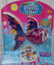 Pool Toy Diving Fish Piranha Light-Up Swimming Lights Battery Operated Swim Dive - £13.57 GBP