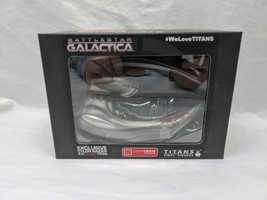 Battlestar Galactica Loot Crate Exclusive Cylon Raider 4.5&quot; Scar Titan - $182.44 MXN