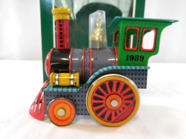 Vintage Hallmark Ornament Tin Locomotive Train Collector Series 1989  8 ... - $8.91