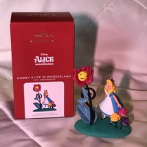 Hallmark 2021 Disney&#39;s ALICE IN WONDERLAND 70th Anniversary Flowers Ornament - £36.41 GBP