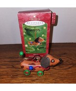 Hallmark Keepsake Ornament 2001 Waggles comes with the original box - $12.94 CAD
