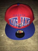 Toronto Blue Jays Hat - $464.32 MXN