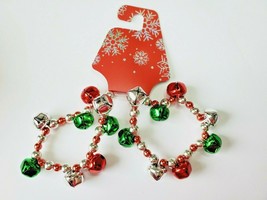 Kohl&#39;s Women&#39;s Silver Tone Christmas Stretch Charm Bracelet Jingle Bells Red Gre - £9.60 GBP