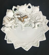 Antique Milk White Glass Three Roosevelt Teddy Bears Reading Plate Westmoreland - £17.45 GBP