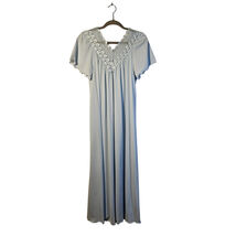 Shadowline Vintage Women's Nightgown Lace Scalloped Hem Lght Blue Small - $31.99