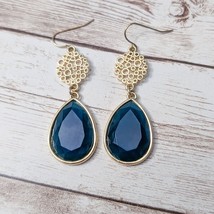 Vintage Earrings For Pierced Ears - Large Dark Blue Gem &amp; Gold Tone Dangle - £9.86 GBP