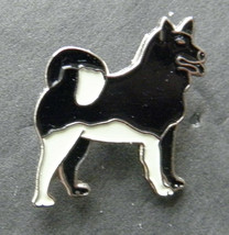 Alaskan Malamute Dog Lapel Pin Badge 7/8 Inch - £4.28 GBP